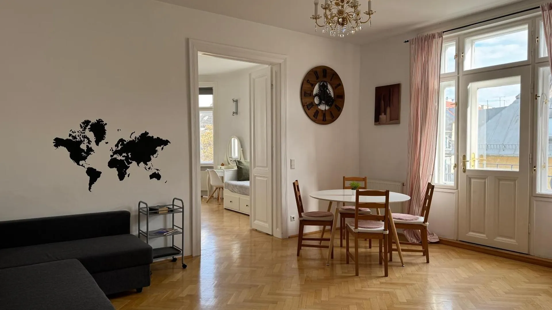 Cozy Apartment Near Schoenbrunn 17 Vienna Austria